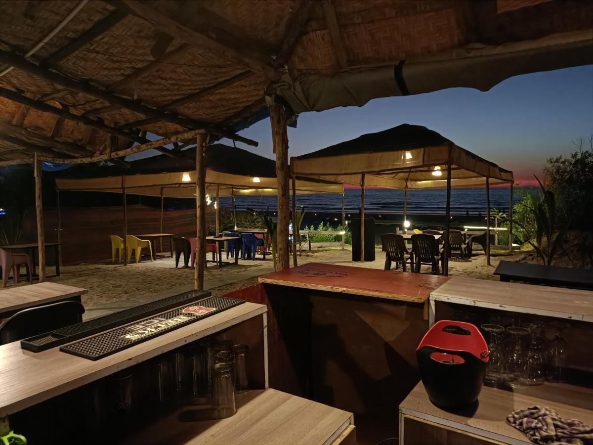Shantaram Beach Huts Arambol Exterior photo